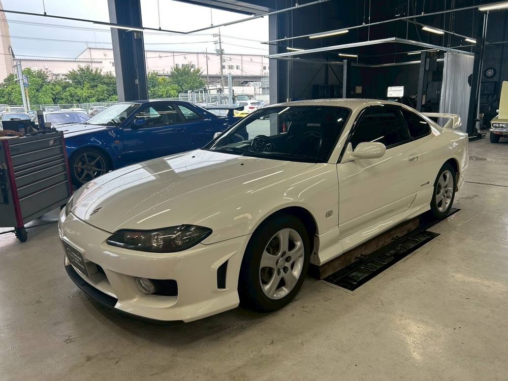 Nissan Silvia S15 Spec R